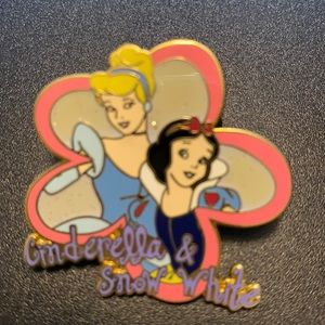 Cinderella and Snow White Disney trading pin